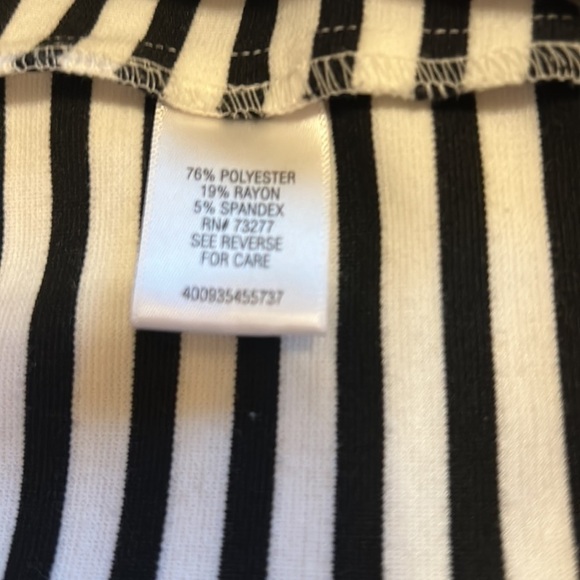 Elle Black and White Stripe Short Suit Jacket Women’s M - Picture 8 of 9